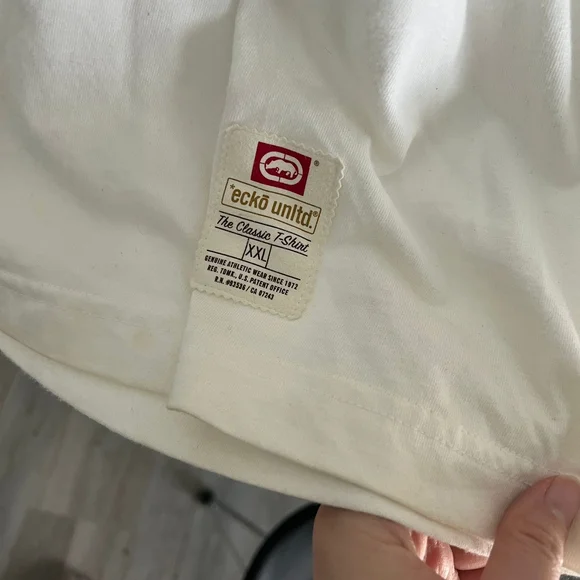 Ecko Unlimited Cream Classic T-Shirt - Picture 5 of 5